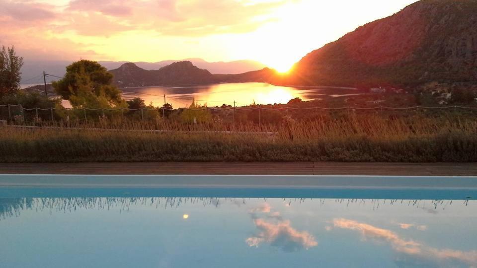 Villa Armonia วูลิอักเมนิเลค ภายนอก รูปภาพ